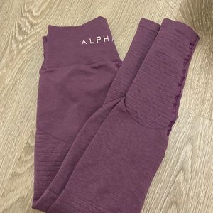 Alphalete purple leggings